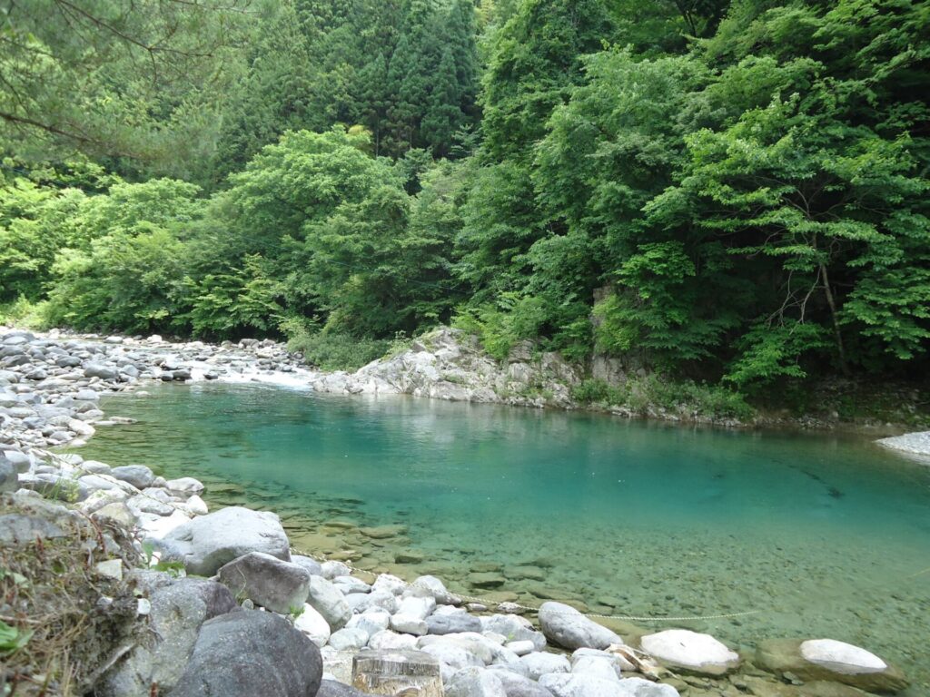 塔の岩オートキャンプ場